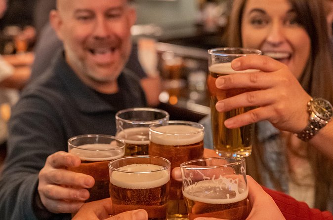 2 Hour Historic Pub Crawl in Boston - Ending at the Bell in Hand