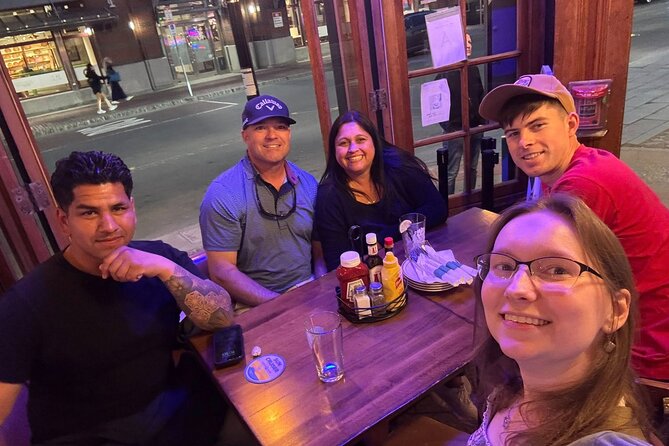 2 Hour Historic Pub Crawl in Boston - Who Will Enjoy This More?