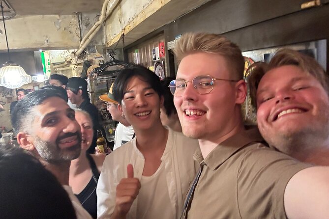 2 Hours of Bar Hopping in Osaka Style - Dotonbori after dark