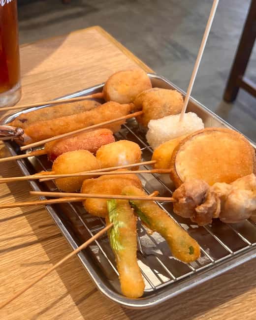 3.5h Osaka Night guided Local Bar Hopping, Sake & Karaoke - A short food break and the quiet side of Hozenji
