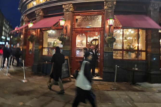 3-Hour Historic Pub Experience in London - What the $81.01 price really covers