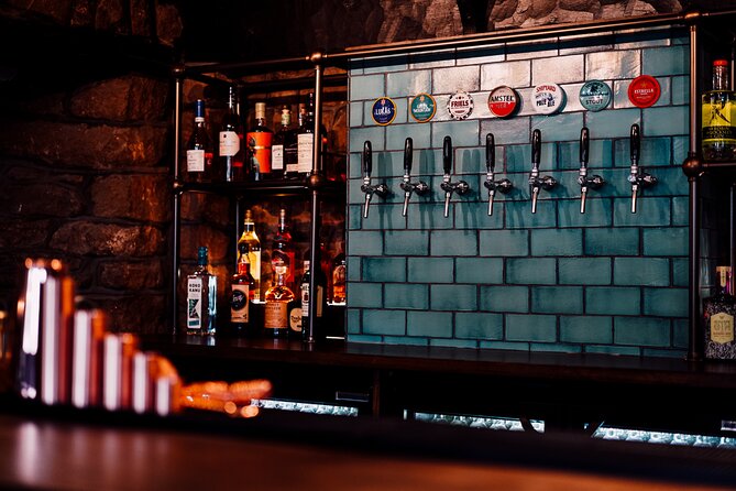 7 Hours Pub Tours in Peak District - Six country pubs in one long Peak District day