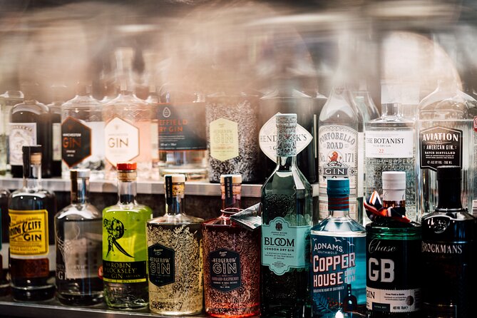 7 Hours Pub Tours in Peak District - Special themed departures may add more