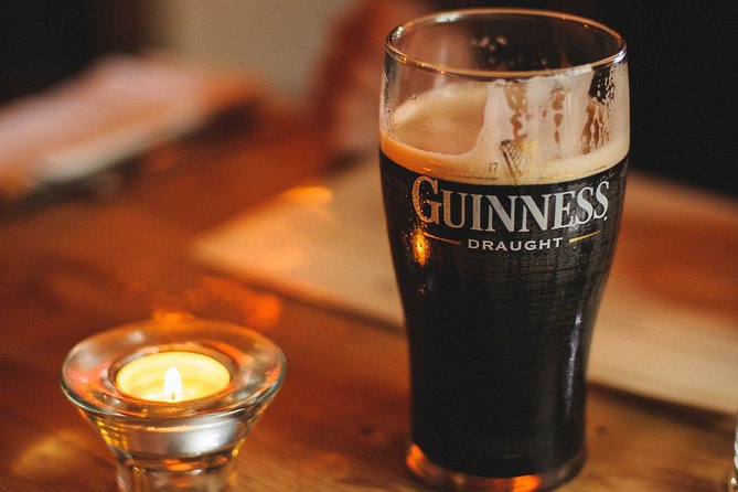 A WeeTaste of Belfast History Tour of its Historic Pubs, Shops and Scenery - Why this tour works as a Belfast overview