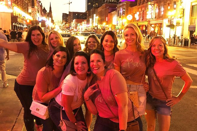 All-Inclusive Nighttime Pub Crawl - Timing, group size, and ID rules