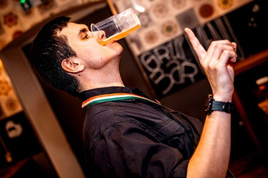 Amsterdam: Original Pub Crawl Party with VIP Entrance - What the $12 price really gets you