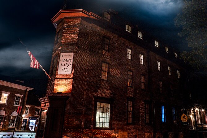 Annapolis Ghost Tours Boos & Booze Haunted Pub Crawl - Reynolds Tavern and the 1747 Pub