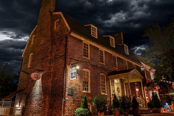 Annapolis Ghost Tours Boos & Booze Haunted Pub Crawl - Rams Head Tavern and its petty spirits