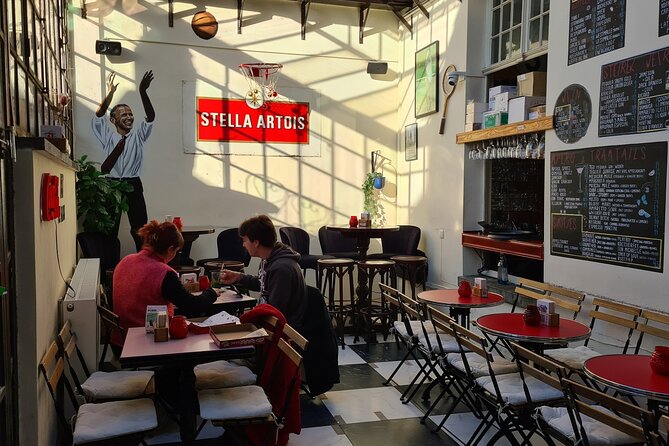 Antwerp Pub Crawl - Hoogstraat brings a smaller, more artistic mood