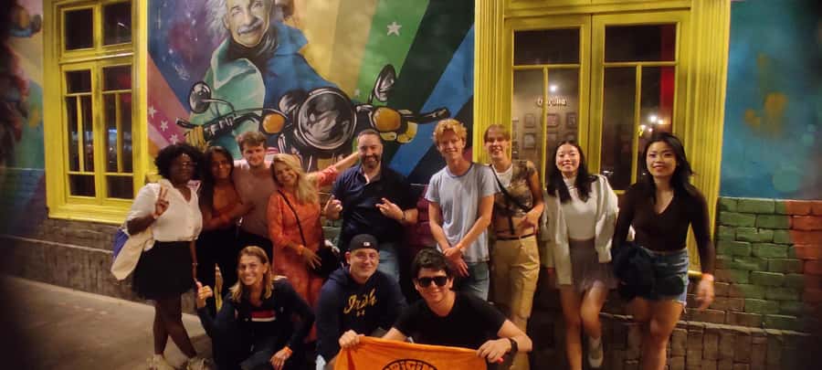 Arequipa: Pub Crawl with Skip-The-Line Access and Drinks - Why VIP entry matters in Arequipa