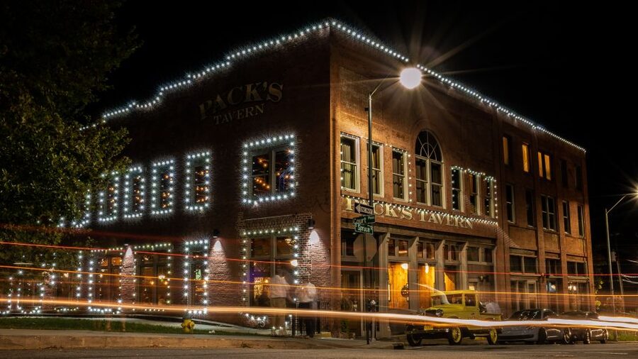 Asheville: Terrors, Boos and Booze Haunted Pub Crawl - Storm Rhum Bar and the prohibition mood