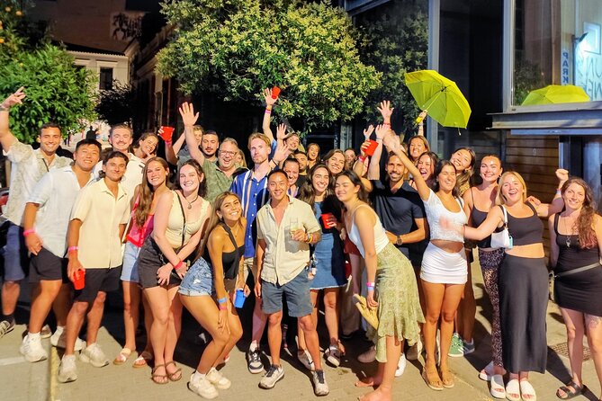 Athens Pub Crawl with 1hr Open Bar & VIP Nightclub Access - Starting at 10 p.m. in Plateia Thiseos