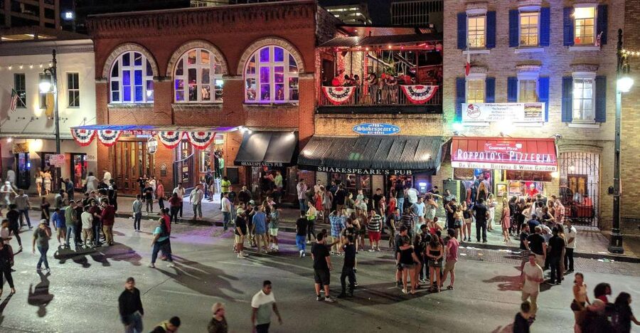 Austin: Downtown Live Music Pub Crawl - Why this pub crawl works for first-time Austin visitors
