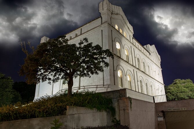 Austin Spirits & Spirits Haunted Pub Crawl - How the guides shape the evening