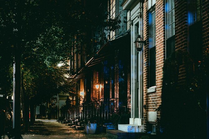 Baltimore Boos & Booze Haunted Pub Crawl - Rye Craft Cocktails carries old waterfront secrets