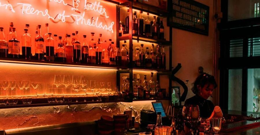 Bangkok: Guided Bar Hopping Night Tour with Private Option - Key points to know before booking