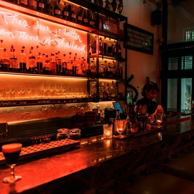 Bangkok: Guided Bar Hopping Night Tour with Private Option - TEP BAR and Thai herb cocktails