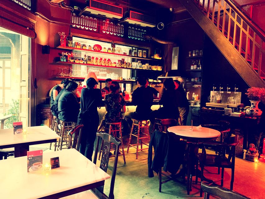 Bangkok: Guided Bar Hopping Night Tour with Private Option - Who should book this Bangkok bar crawl?