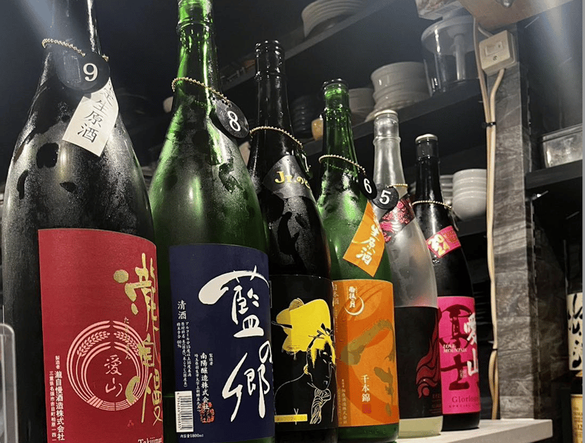 Bar hopping: Create lasting memories with TOMODACHI guides! - Stop Two: A Local Izakaya with Everyday Osaka Energy