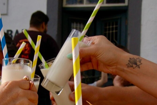 Bar Hopping & Poncha Workshop - Meeting Point, Walking, and Timing