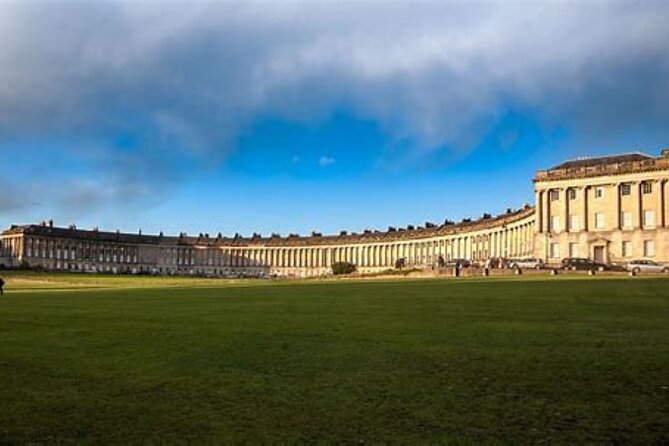 Bath: Local Pubs & Historic Sights Walking Tour (3h) - Medieval streets and a second historic tavern