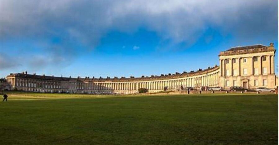 Bath: Local Pubs & Historic Sights Walking Tour (3h) - Medieval streets, the second tavern, and Pulteney Bridge