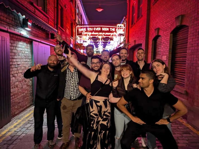 Belfast: Pub Crawl and Bar Walking Tour with Two Drinks - Ending at The Thirsty Goat Belfast