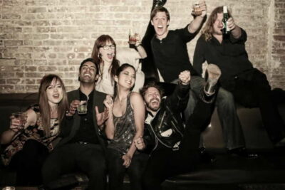 Bar Pub Club Crawl with 1 Hour Unlimited Drinks