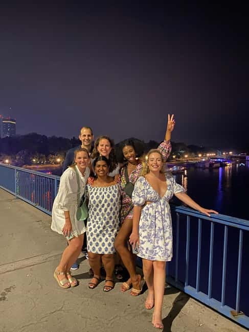 Belgrade: Bar Pub Club Crawl with 1 Hour Unlimited Drinks - What the $88 price really covers
