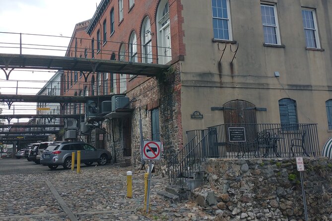 Bloody Murder Savannah Pub Crawl - What the two-hour timing feels like