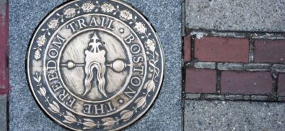 Historic Pubs Walking & Ferry, Food & Drink Tour