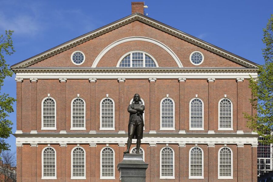 Boston: History Pub Crawl Tour Along the Freedom Trail - Who should book this Boston crawl?