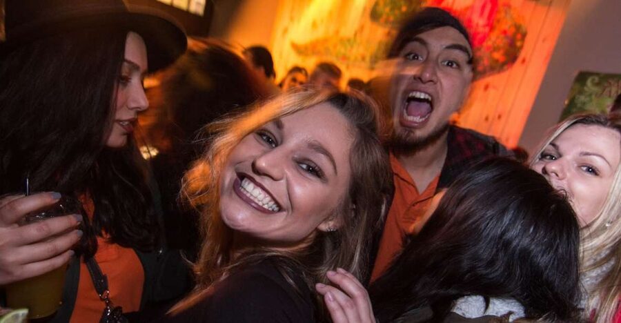 Brussels: Pub Crawl and Nightlife Party Experience - The first bars: easier conversation and a slower start