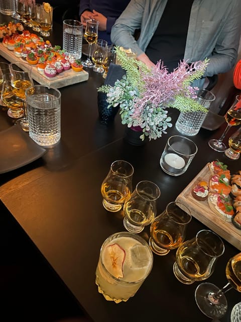 Bucharest Guided Pub Crawl - Your first shot and the first social bar