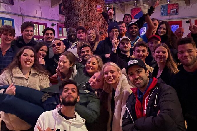 Budapest RUIN Pub Crawl +Open Bar +6 Shots +VIP Access +Games - Key points about this Budapest ruin pub crawl