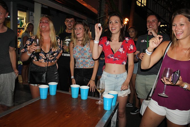 Cairns Pub & Club Tour - What the Cairns pub crawl is really like