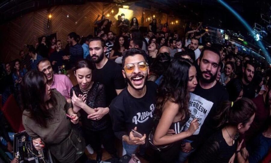 Cairo: Pub Crawl and Speakeasy Bar Tour with 2 Free Drinks - Key points before you book