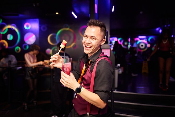 Camden Pub Crawl in London - Free shots, drink discounts, and the real cost