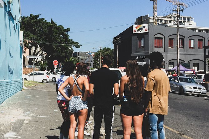 Cape Town Hostel Pub Crawl & LinkUps - Timing, group size, and practical planning