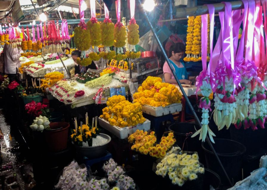 Chiang Mai: Chiang Mai Bar Hopping Guided Night Tour - Is $35 good value?