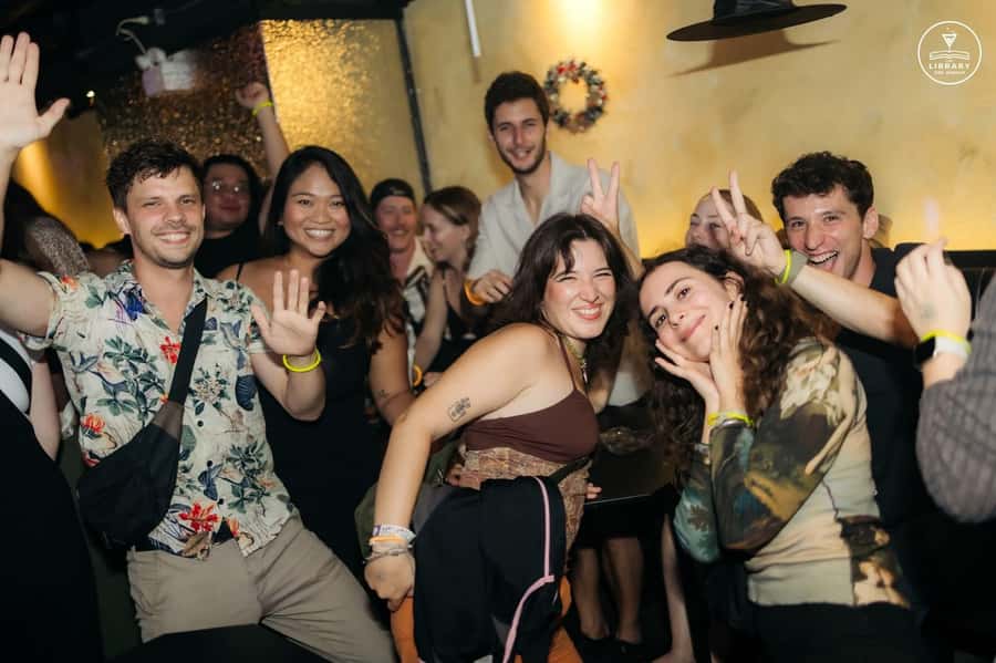Chiang Mai Pub Crawl: 4 Venues, Beer Buffet & VIP Entry - Starting at Commuse Nimman7 with a welcome drink
