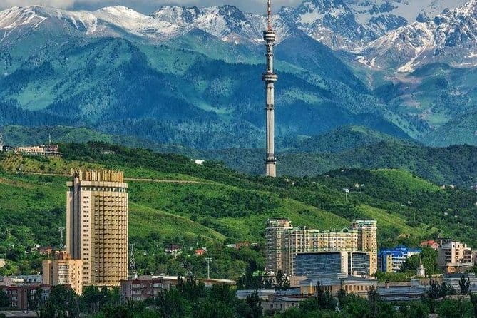 City Pub Crawl Almaty - Late Night Show: the final stop