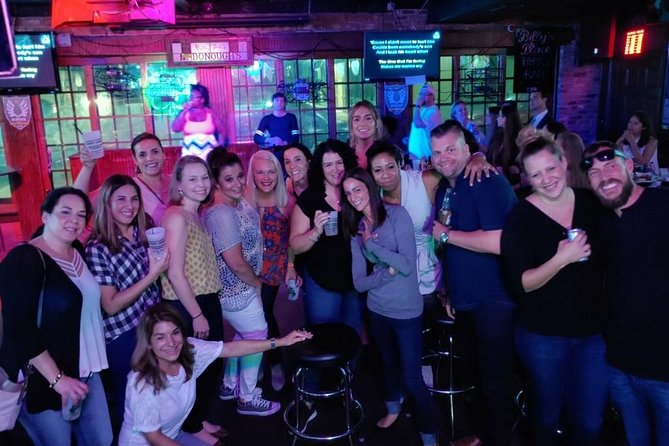 Creepy Crawl Night-Time Haunted Pub Walking Tour of Savannah's Historic District - Choosing the right guide and group mood