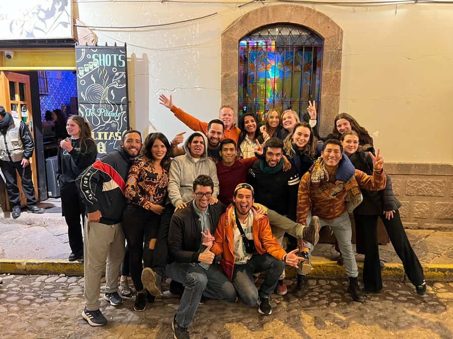 Cusco: Pub Crawl with Skip-the-Line Access and Drinks - Finishing at a club without the queue