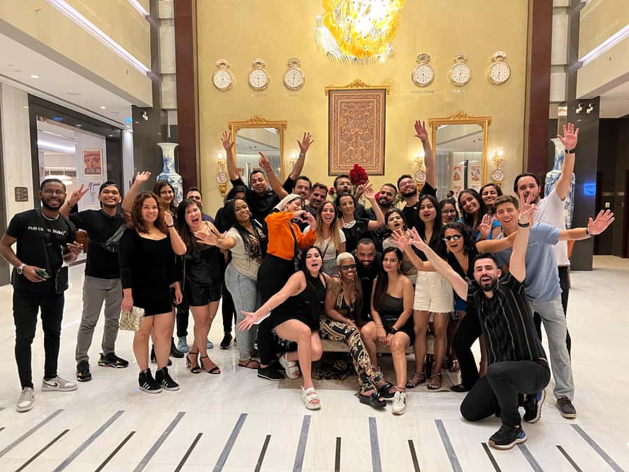 Dubai: Pub Crawl Nightlife Tour - Four venues, four different chances to find your scene