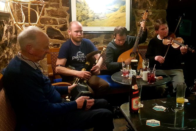 Dublin Mountain Pub Tour ( small group Pub Crawl max 15 people) - Meeting at 6 pm on Castle Street