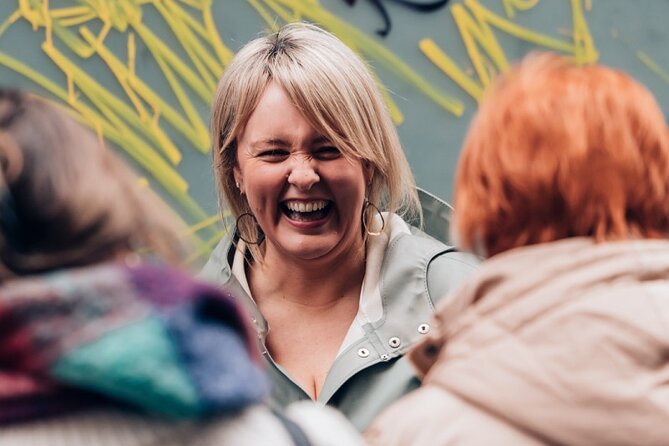 Dublin Storytelling Pub Tour - 3 stops, drinks & local snacks - Why the guide matters more than the route