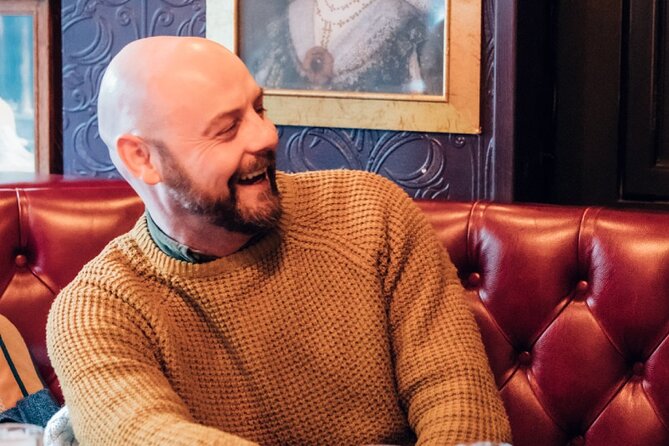 Dublin Storytelling Pub Tour - 3 stops, drinks & local snacks - Who will enjoy this Dublin evening?