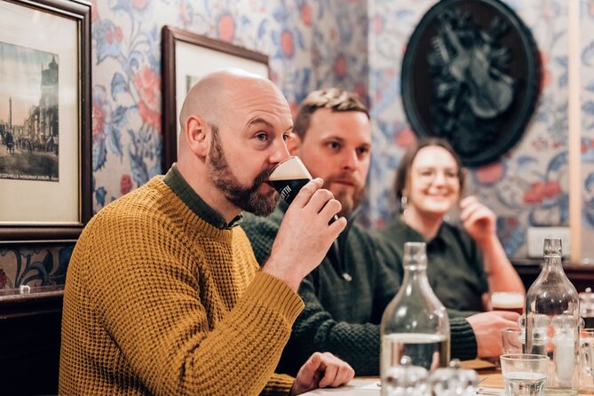 Dublin Storytelling Pub Tour - 3 stops, drinks & local snacks - Booking advice for the best experience