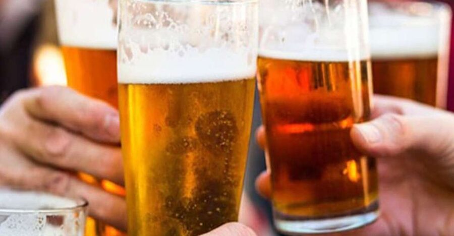 Dublin: Traditional Pubs Walking Tour with Local Guide - Four things that make this Dublin pub walk worth considering